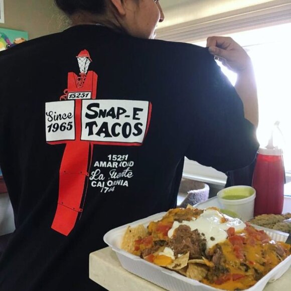 Authentic Unisex Snap-E Tacos La Puente Black T-Shirt - Picture 3 of 9